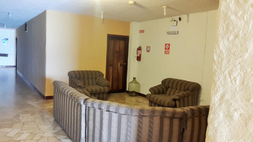 Hostal Estrella de Mar Puerto Ayora  Exterior foto
